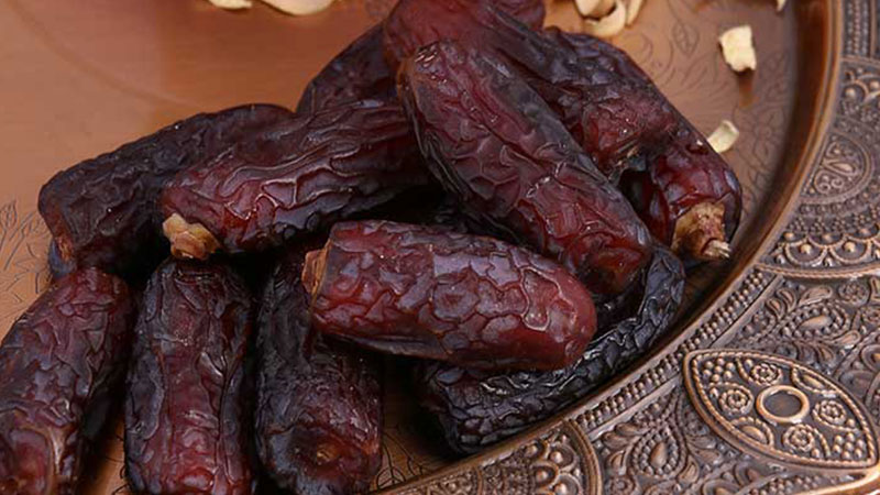 Premium Iranian Piarom Dates for Government Food Procurement Projects; Consistent Quality & National Food Security